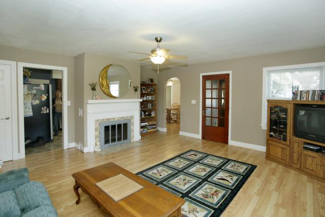 108 Millard Street Three Rivers, MI 49093 - Photo 5 of 21 Additional Photo
