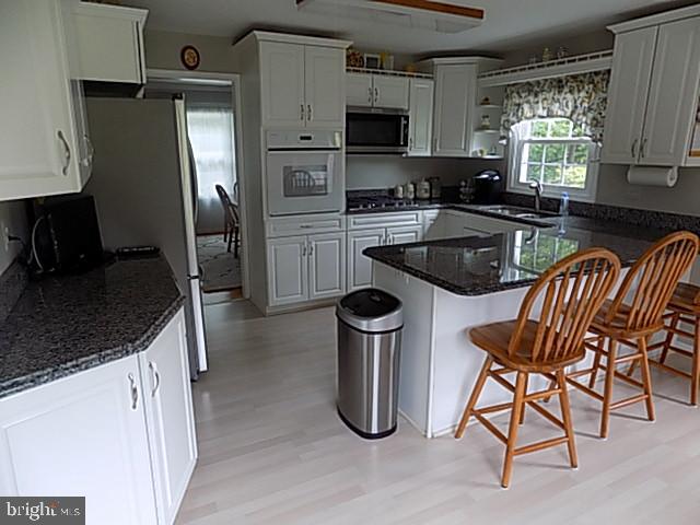 1009 Timber Trail Road Baltimore, MD 21286 - Photo 11 of 19 Kitchen