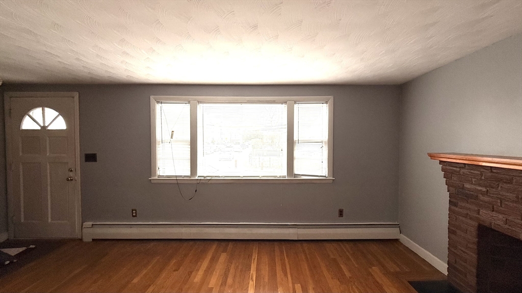 27 Ralwood Road Boston, MA 02136 - Photo 25 of 37