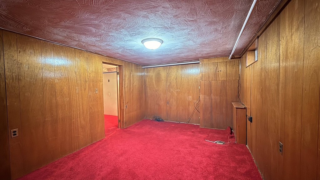 27 Ralwood Road Boston, MA 02136 - Photo 33 of 37