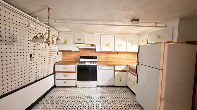 $582,000 | 27 Ralwood Road, Boston, MA 02136