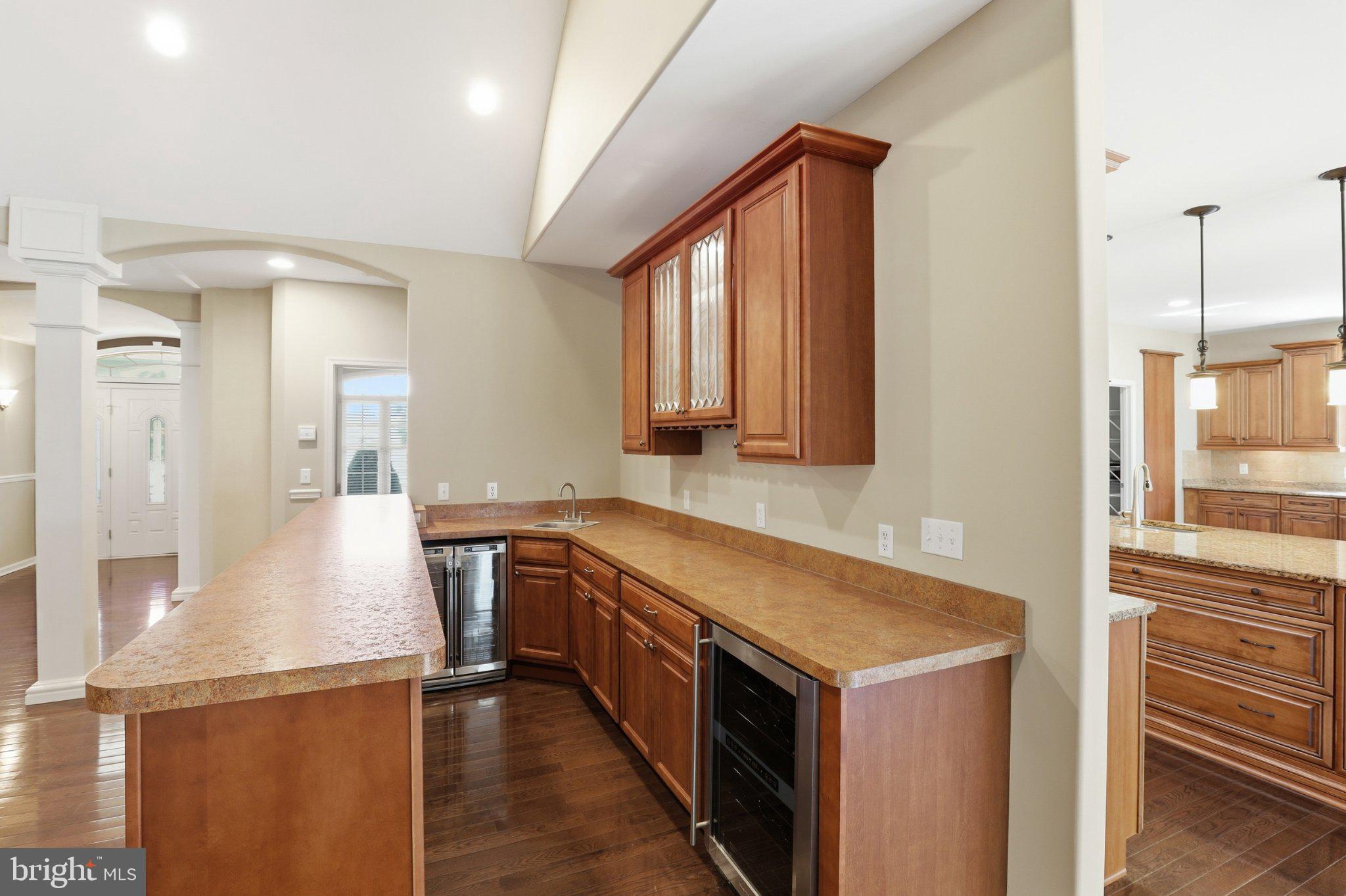 16932 Fitzgeralds Road Lincoln, DE 19960 - Photo 31 of 103 Warm, inviting kitchen with elegance.