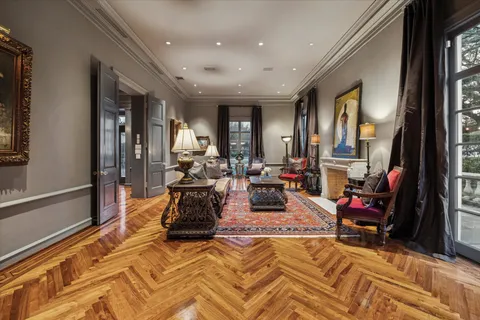 $4,995,000 | 20 Sunset Boulevard, Houston, TX 77005