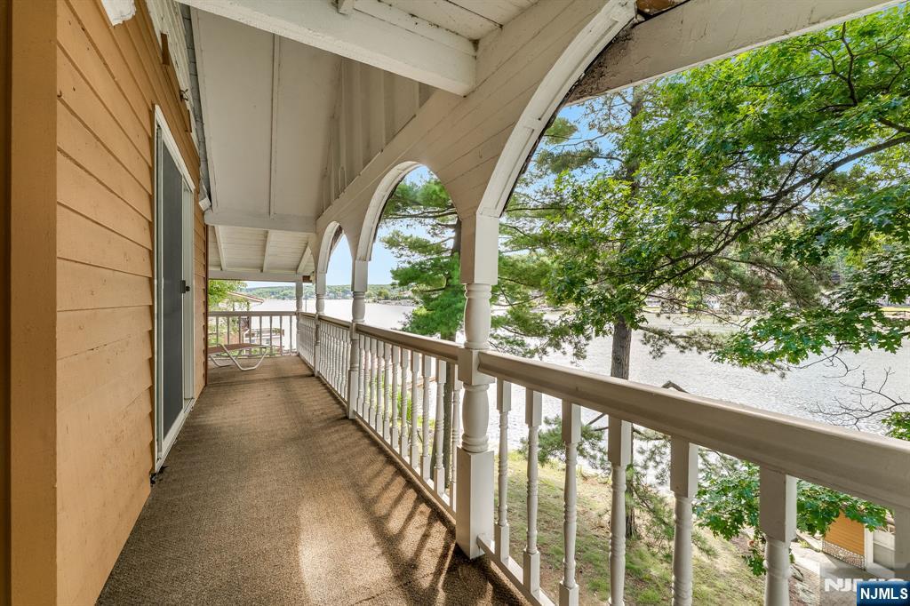 90 Ithanell Road Hopatcong, NJ 07843 - Photo 24 of 37 Gallery Image 24