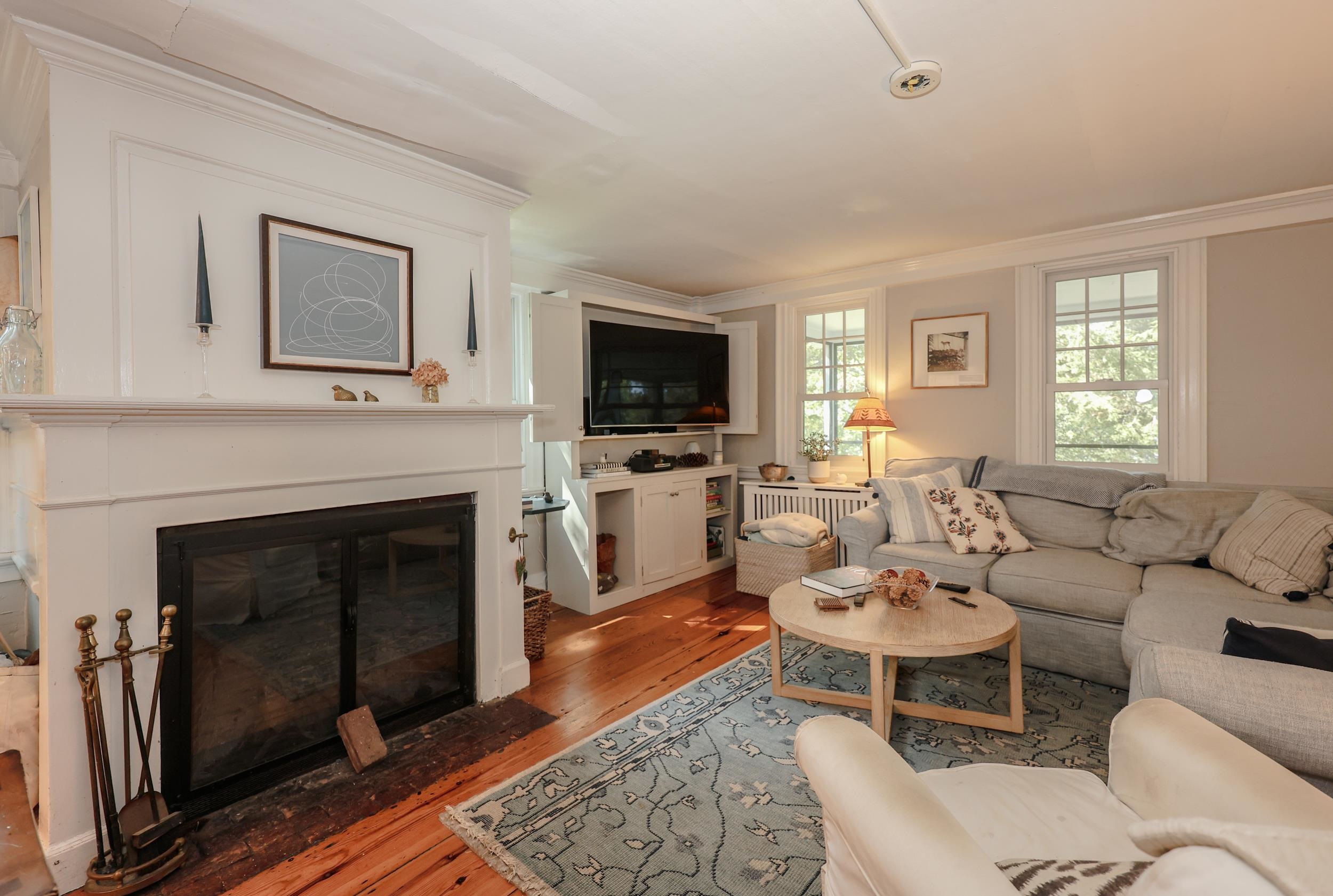 89 Old Henniker Road Hopkinton, NH 03229 - Photo 15 of 59