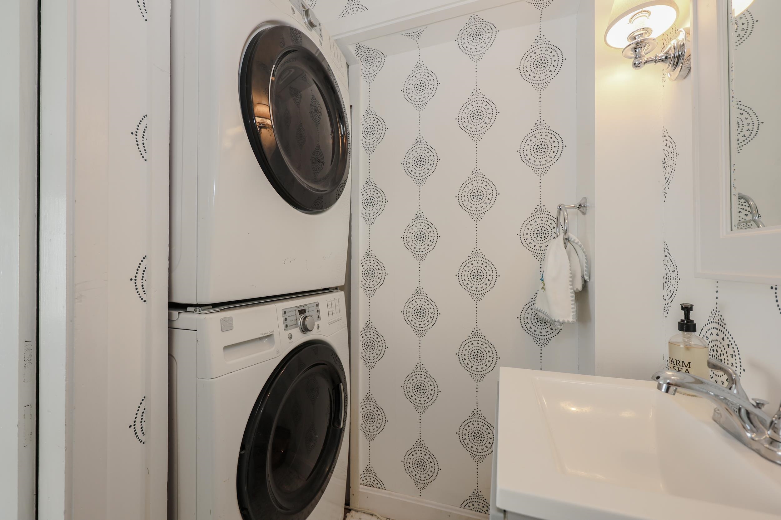 89 Old Henniker Road Hopkinton, NH 03229 - Photo 27 of 59