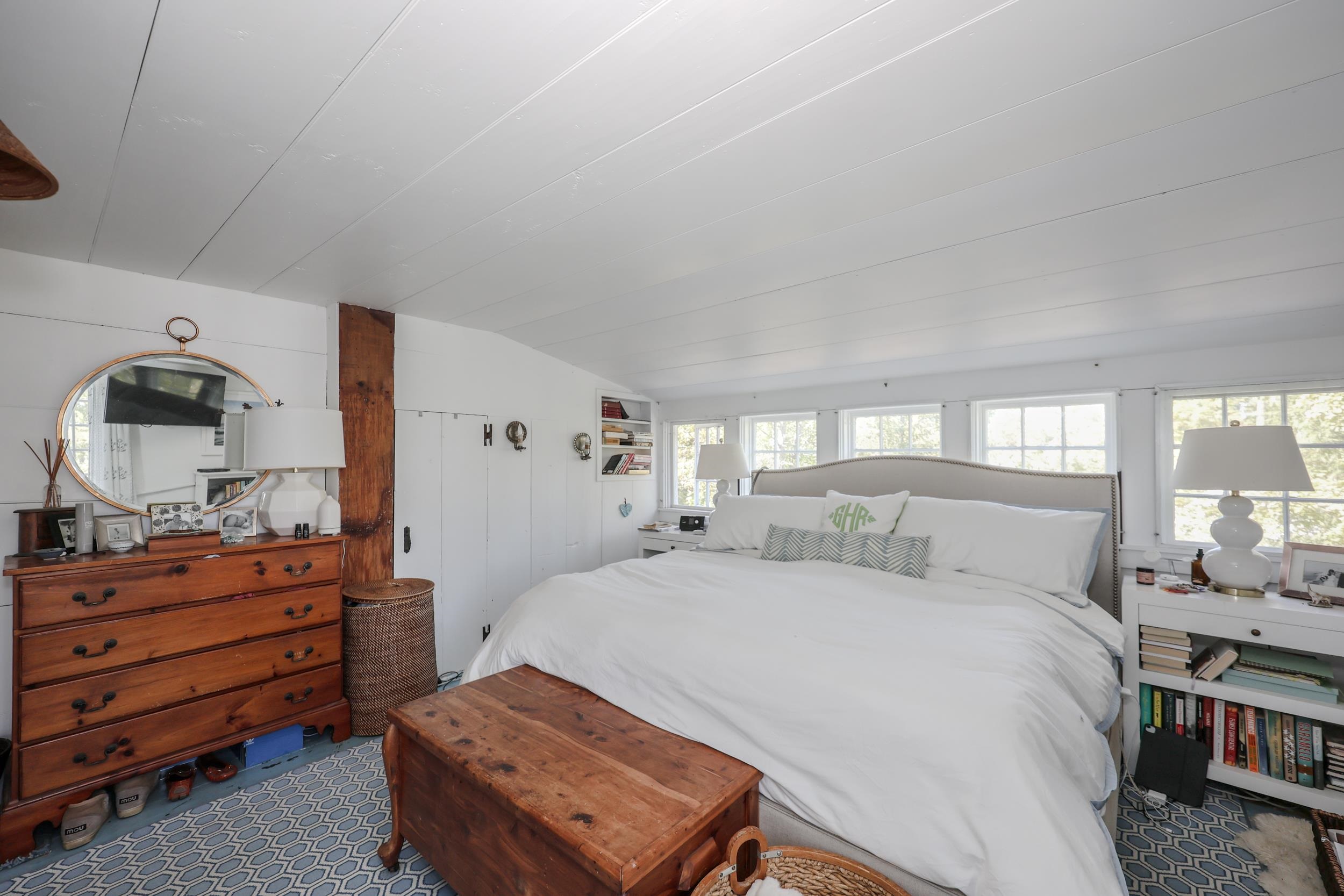 89 Old Henniker Road Hopkinton, NH 03229 - Photo 35 of 59