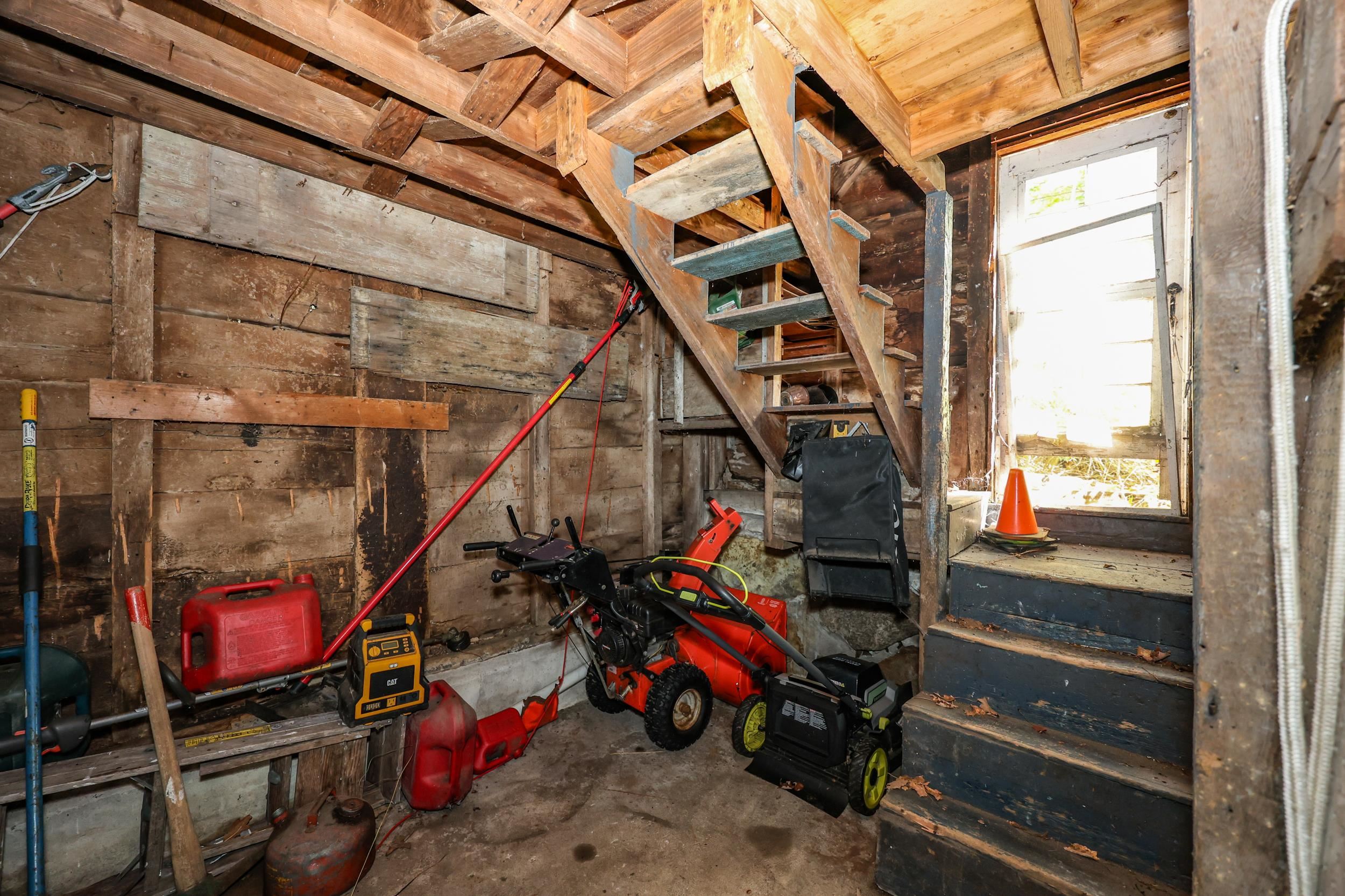 89 Old Henniker Road Hopkinton, NH 03229 - Photo 40 of 59