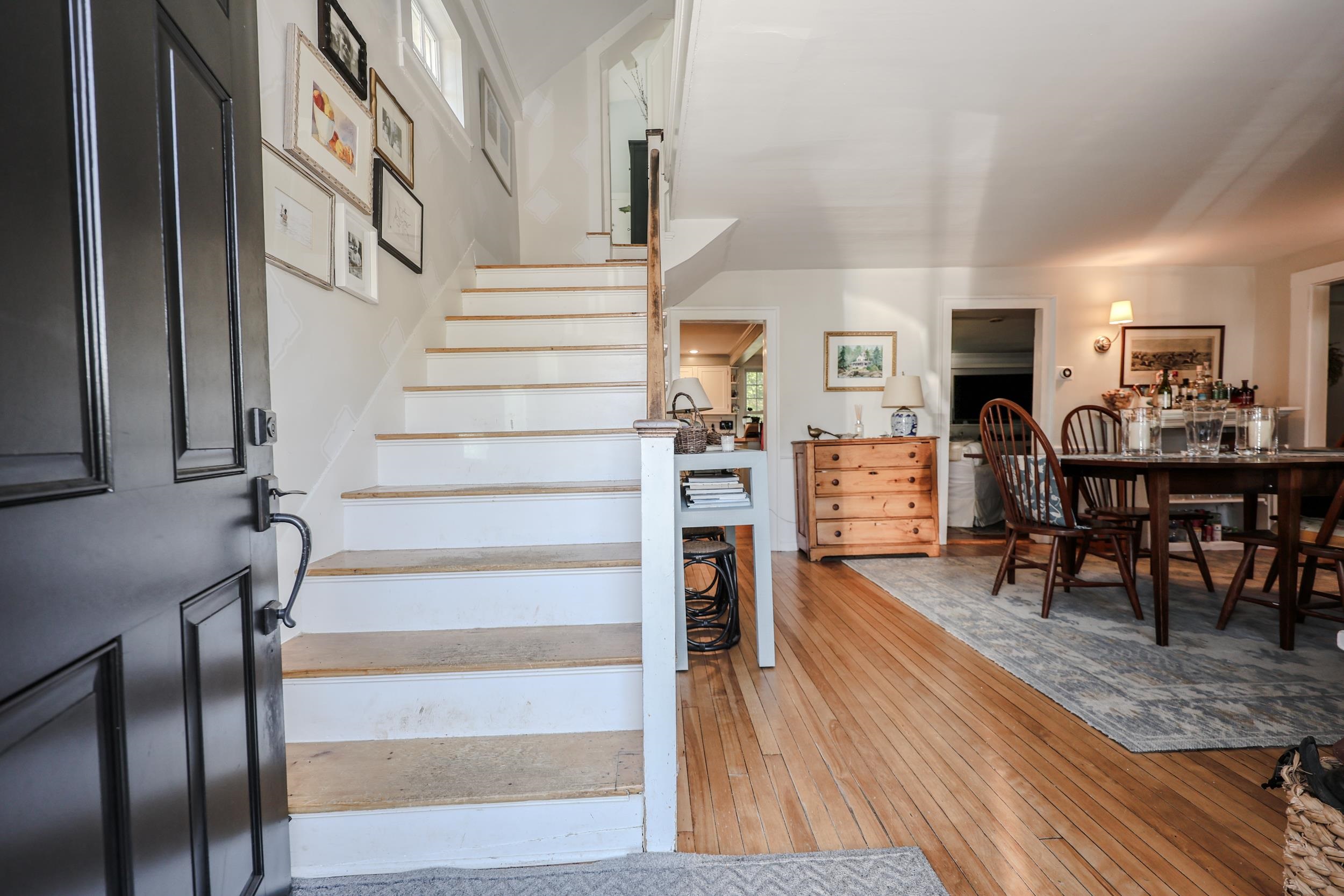 89 Old Henniker Road Hopkinton, NH 03229 - Photo 5 of 59