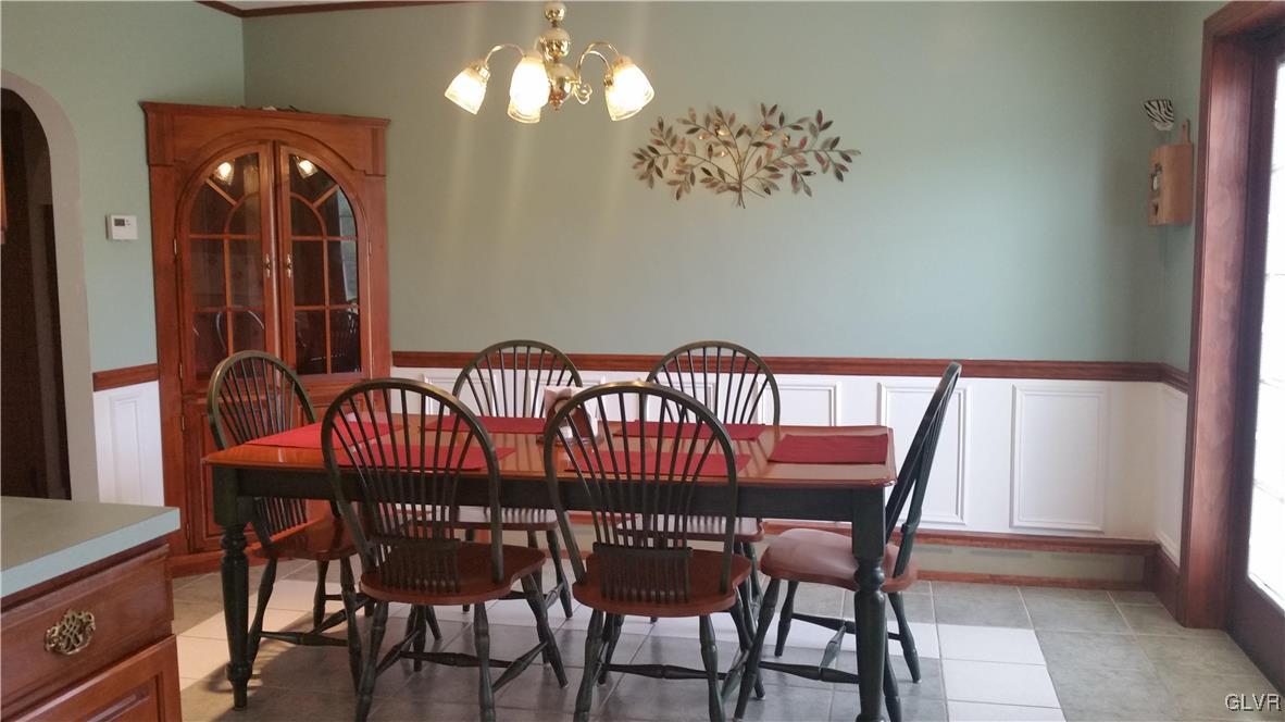 2075 Allentown Road Quakertown, PA 18951 - Photo 11 of 36 Gallery Image 11