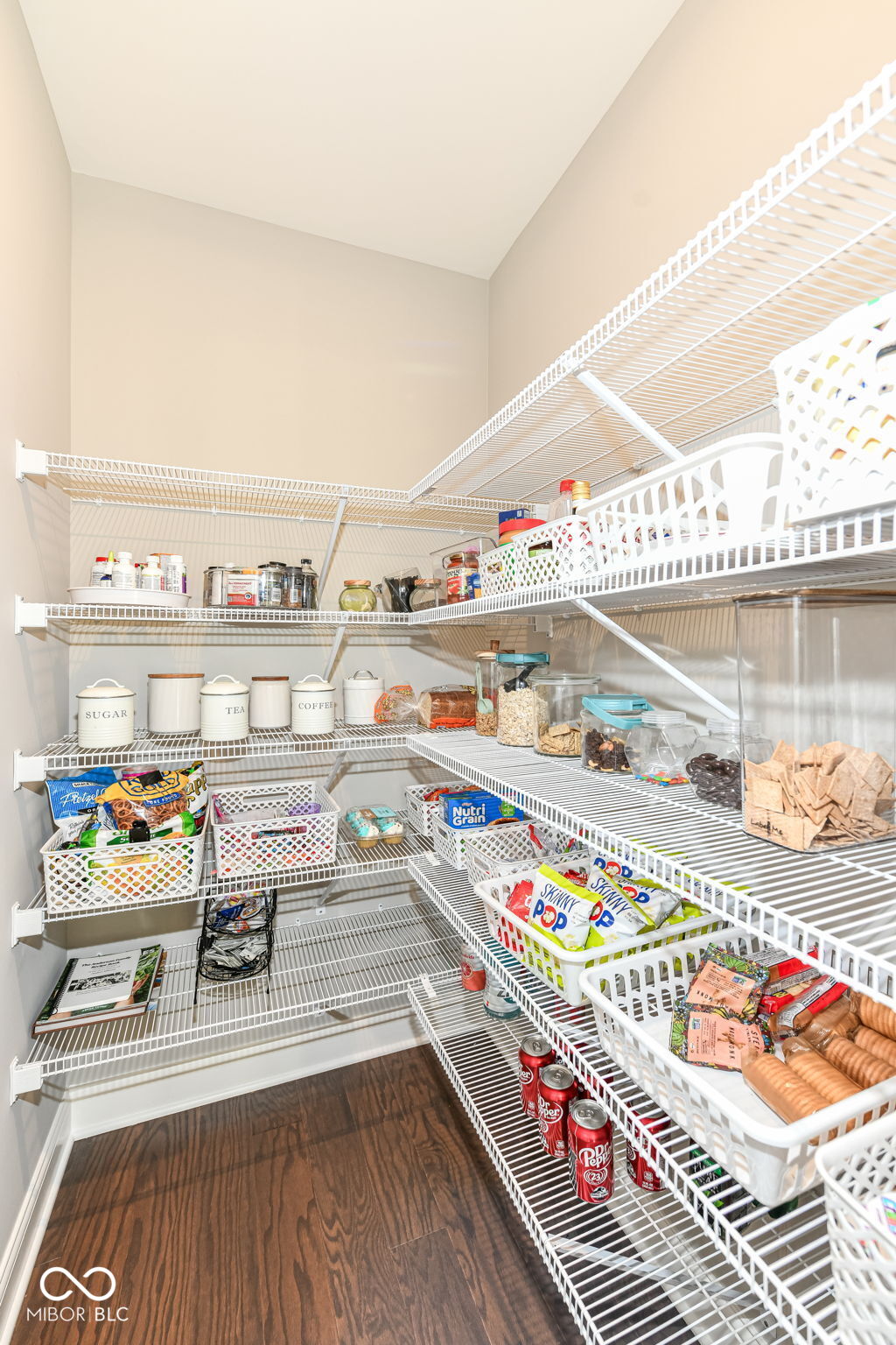 11991 Shady Knoll Drive Fishers, IN 46037 - Photo 12 of 43