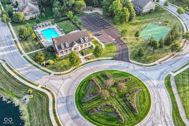 $999,900 | 11991 Shady Knoll Drive, Fishers, IN 46037