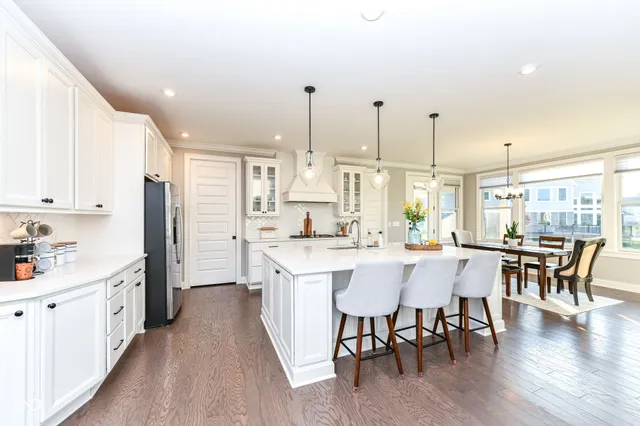 $999,900 | 11991 Shady Knoll Drive, Fishers, IN 46037