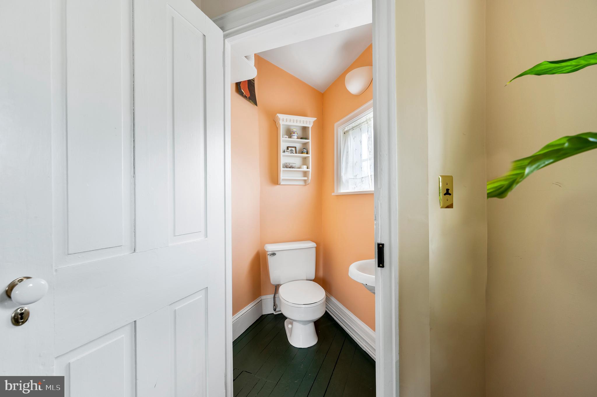 489 Ambler Road Fort Washington, PA 19034 - Photo 33 of 43 Gallery Image 33