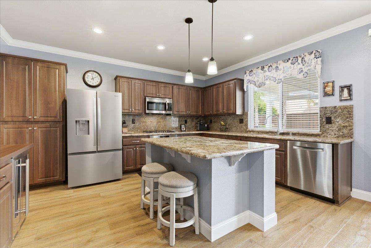 1641 Hummingbird Way Roseville, CA 95747 - Photo 14 of 49
