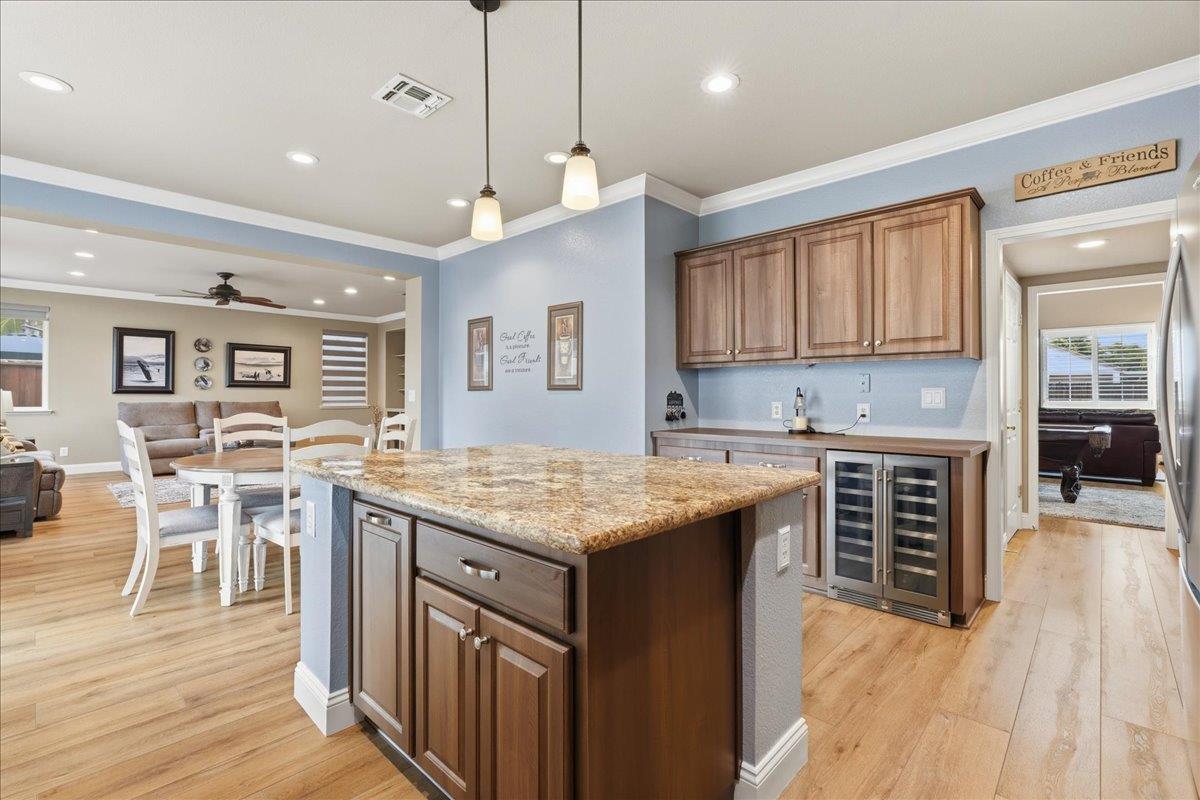 1641 Hummingbird Way Roseville, CA 95747 - Photo 17 of 49