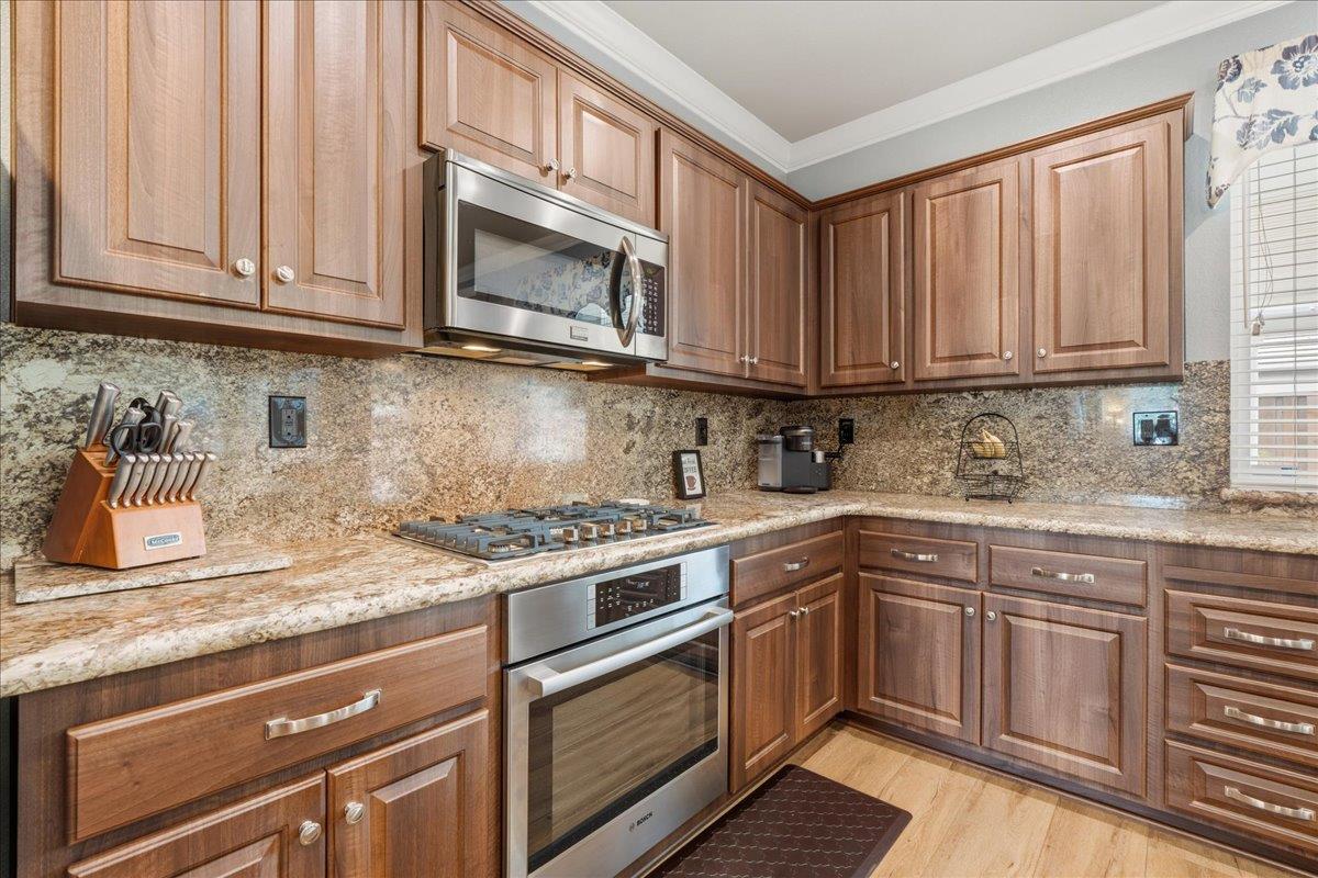 1641 Hummingbird Way Roseville, CA 95747 - Photo 18 of 49