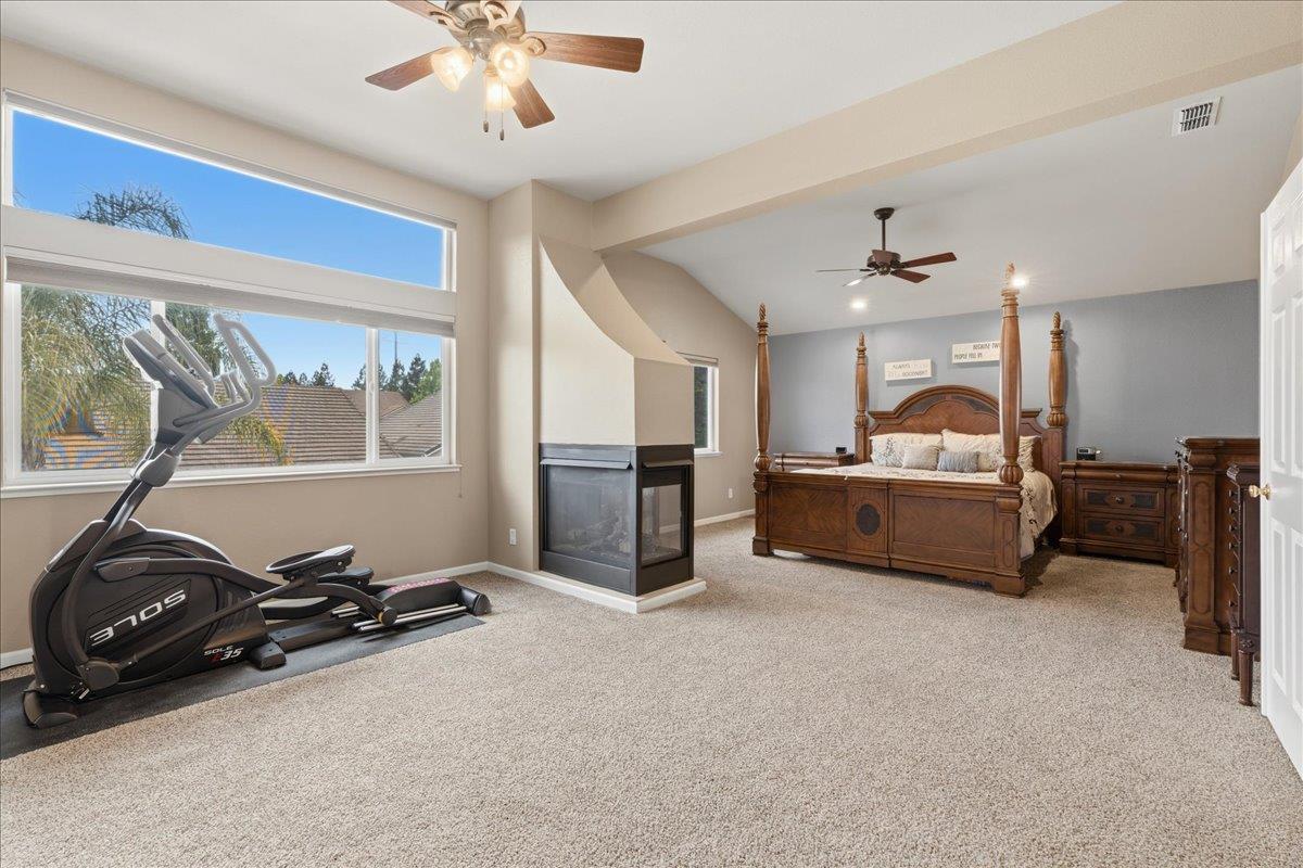 1641 Hummingbird Way Roseville, CA 95747 - Photo 22 of 49