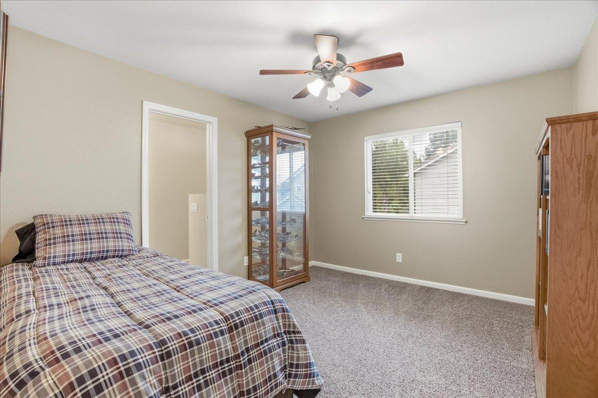 1641 Hummingbird Way Roseville, CA 95747 - Photo 27 of 49