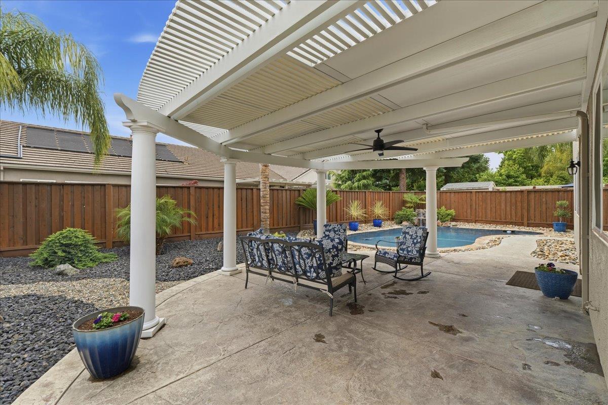 1641 Hummingbird Way Roseville, CA 95747 - Photo 38 of 49