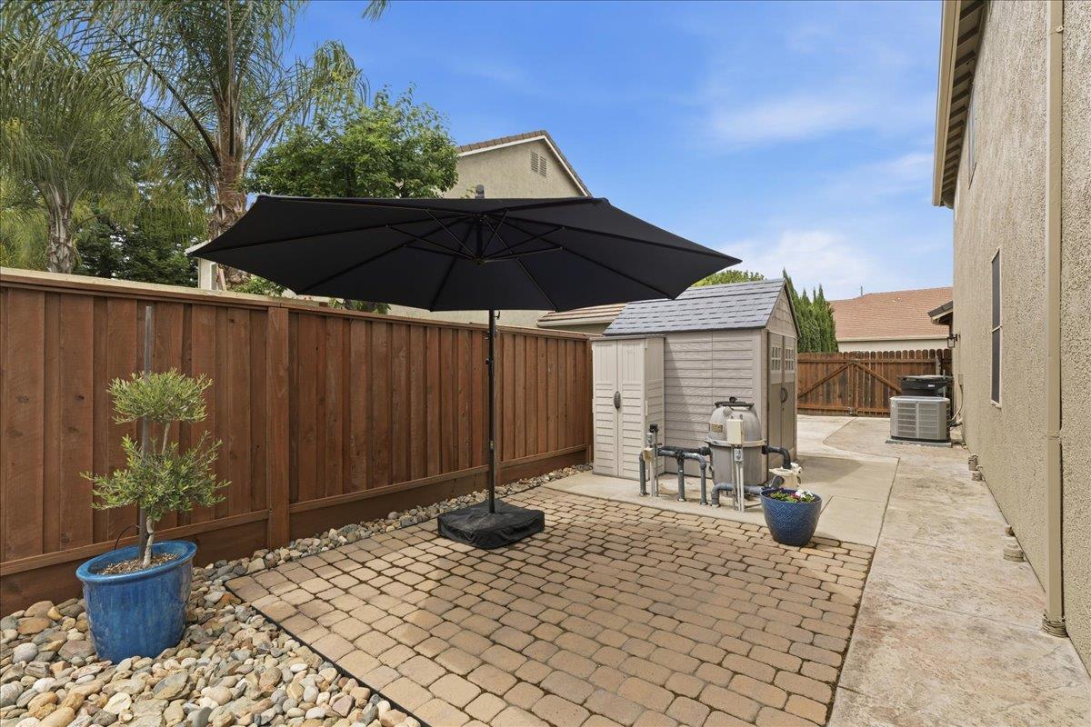 1641 Hummingbird Way Roseville, CA 95747 - Photo 42 of 49