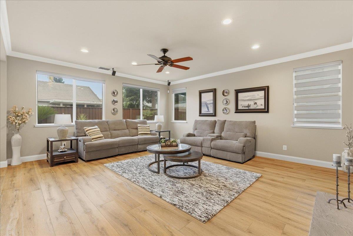 1641 Hummingbird Way Roseville, CA 95747 - Photo 8 of 49