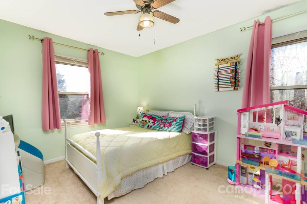 832 Myrtle Clark Kelly Road Mount Holly, NC 28120 - Photo 13 of 23 Gallery Image 13