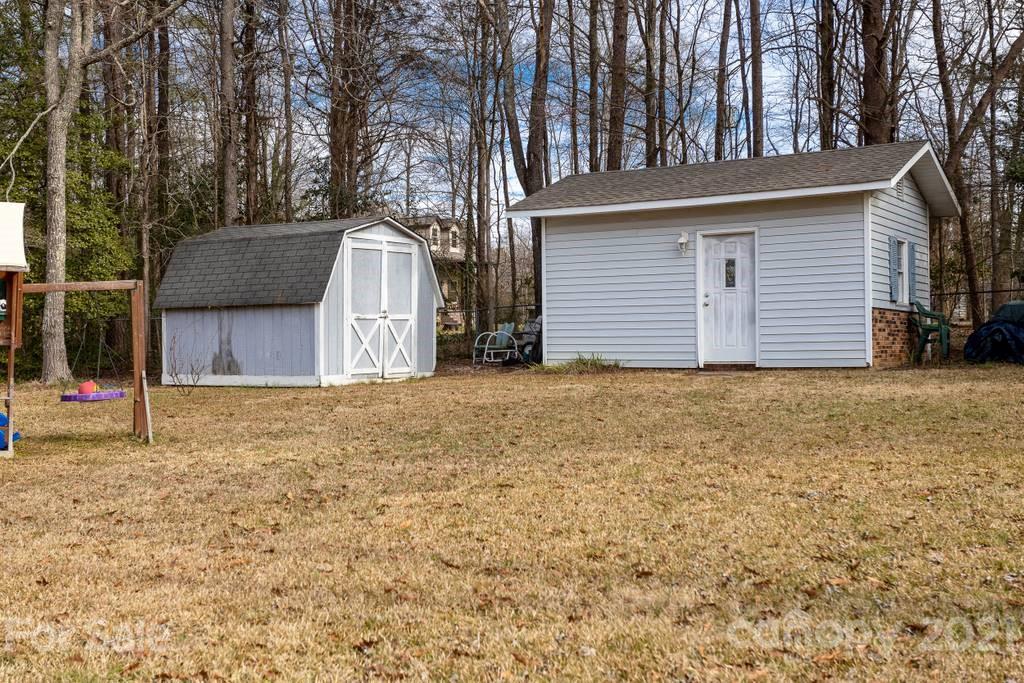 832 Myrtle Clark Kelly Road Mount Holly, NC 28120 - Photo 18 of 23 Gallery Image 18