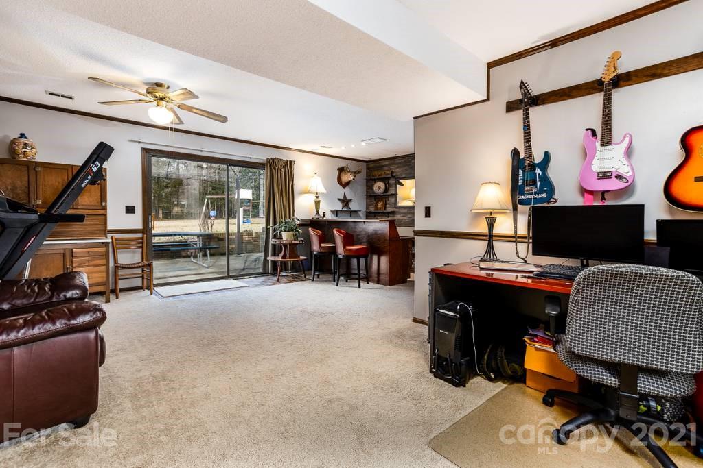 832 Myrtle Clark Kelly Road Mount Holly, NC 28120 - Photo 7 of 23 Gallery Image 7