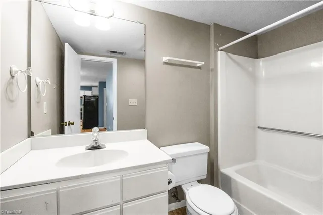 $175,000 | 3646 Heathrow Drive, Winston-Salem, NC 27127