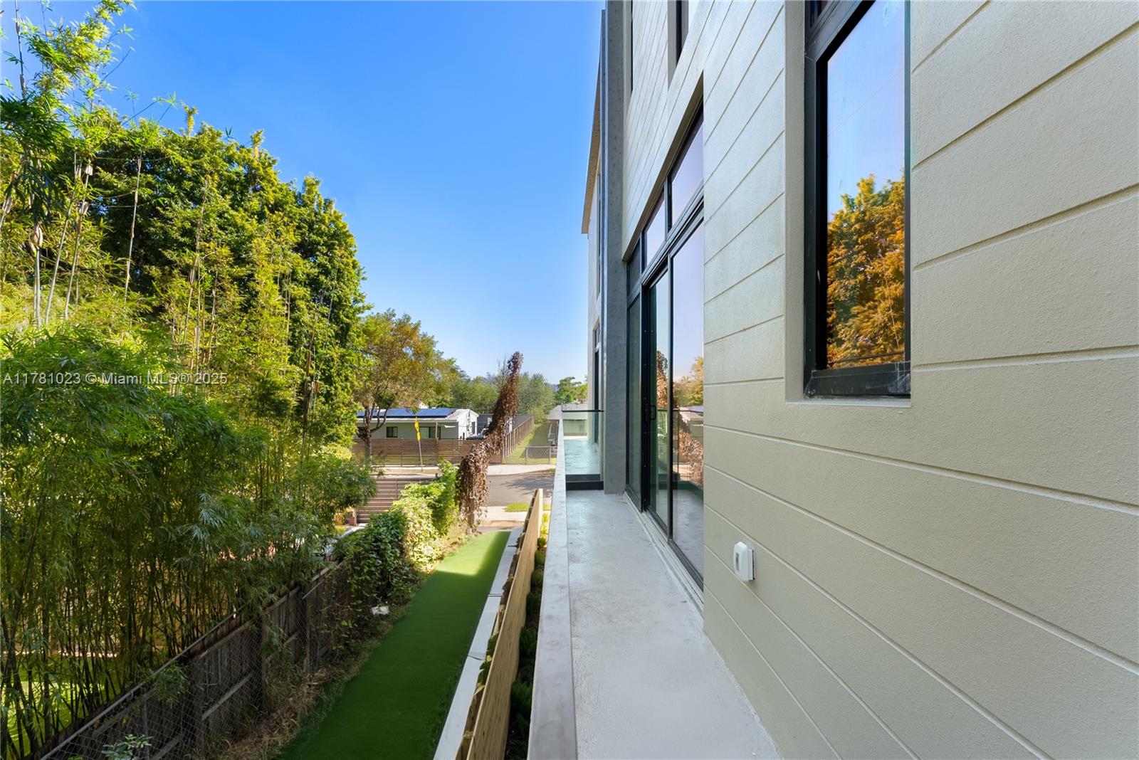 2501 Southwest 27th Street, Unit 2 Miami, FL 33133 - Photo 22 of 41 a view of a balcony