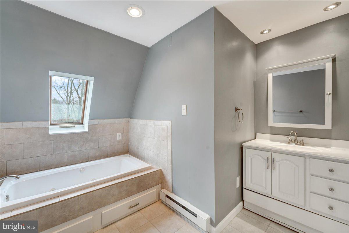 2417 Creek Road Glenmoore, PA 19343 - Photo 34 of 44 Full Bathroom