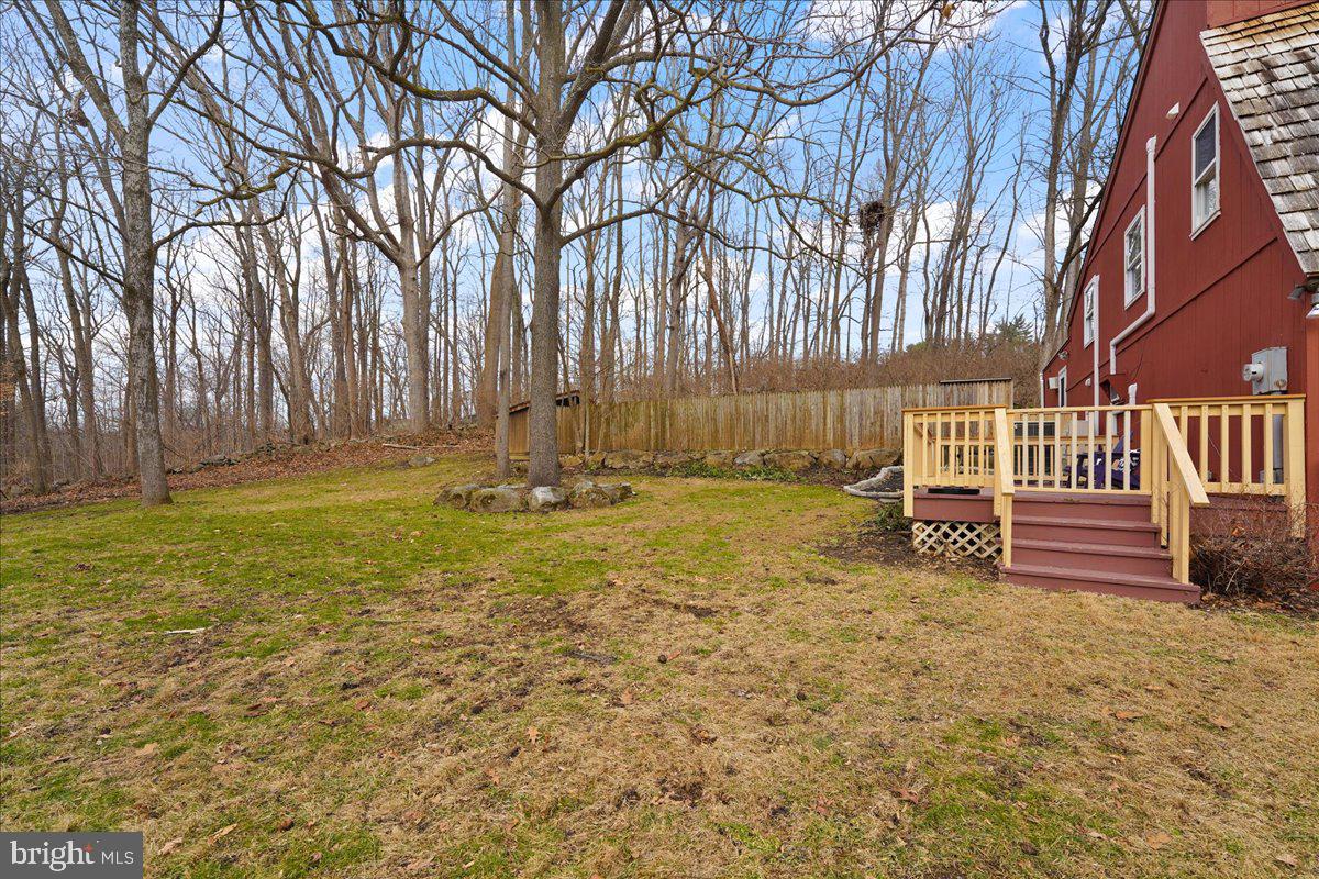 2417 Creek Road Glenmoore, PA 19343 - Photo 42 of 44 Side Yard