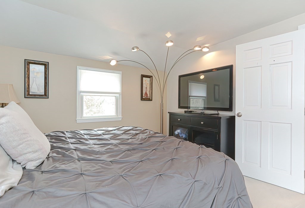 35 Spallus Road Stoughton, MA 02072 - Photo 27 of 42