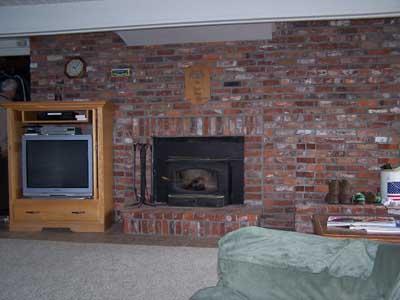 12202 Summitview Ext Road Yakima, WA 98908 - Photo 12 of 19 a living room with furniture and a fireplace