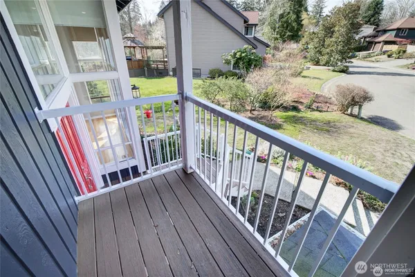 $4,495 | 17355 Northeast 17th Place, Bellevue, WA 98008