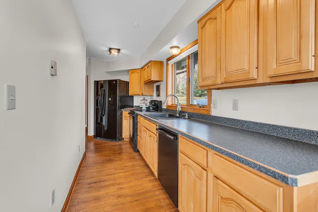 $469,000 | 490 Skyline Drive, Horton, MI 49246