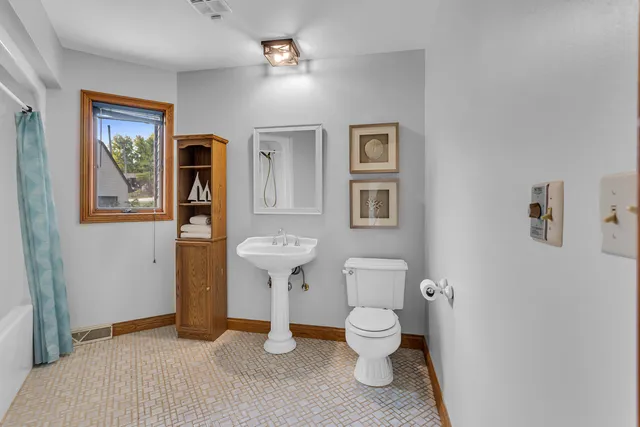 $469,000 | 490 Skyline Drive, Horton, MI 49246