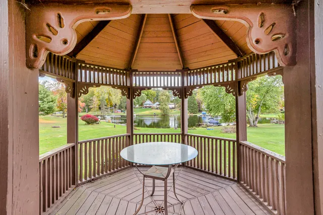 $469,000 | 490 Skyline Drive, Horton, MI 49246