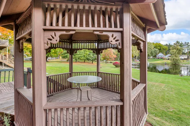 $469,000 | 490 Skyline Drive, Horton, MI 49246