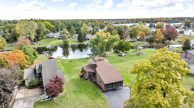 $469,000 | 490 Skyline Drive, Horton, MI 49246