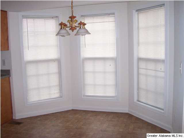 151 Hawk Pass Anniston, AL 36207 - Photo 11 of 36