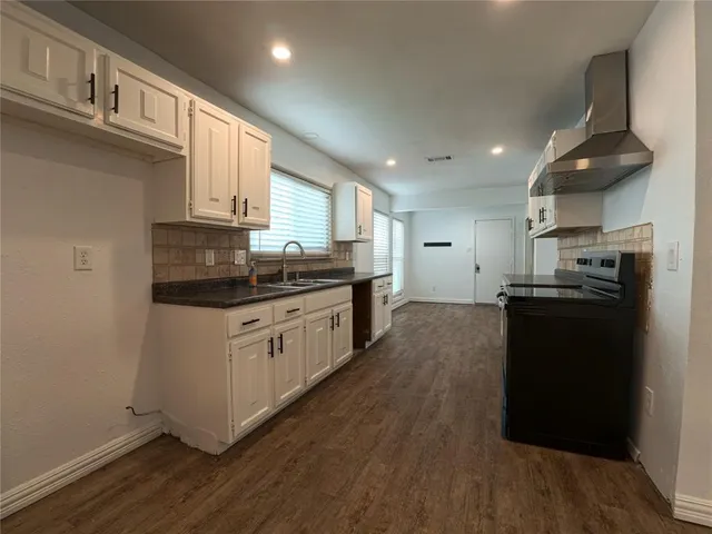 $395,000 | 1738 Hartford Drive, Carrollton, TX 75007