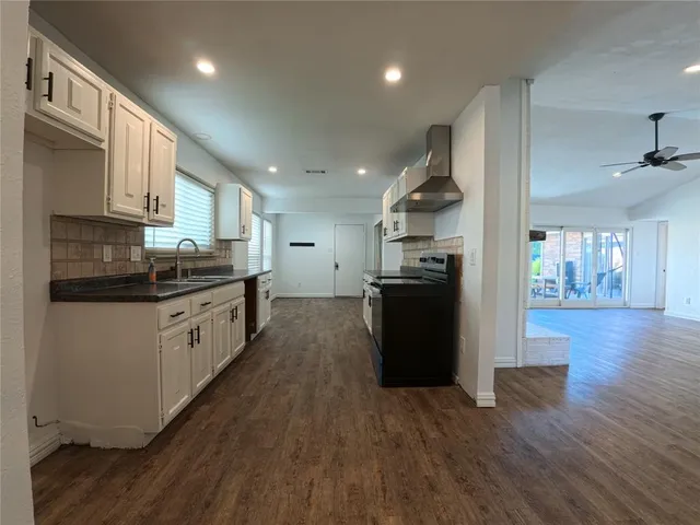 $395,000 | 1738 Hartford Drive, Carrollton, TX 75007