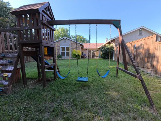 $395,000 | 1738 Hartford Drive, Carrollton, TX 75007