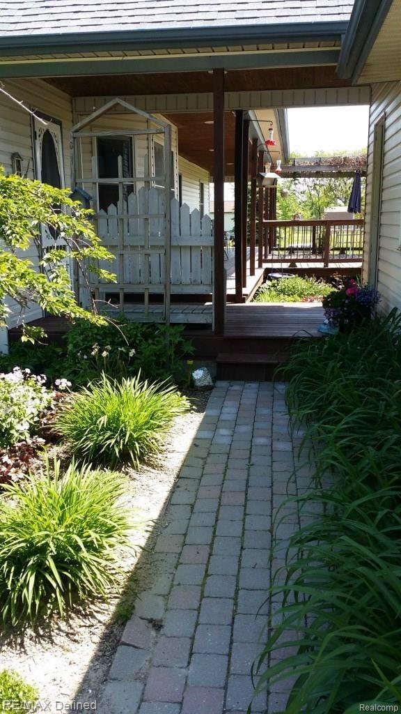 11799 Lambs Road Memphis, MI 48041 - Photo 74 of 88 Brick paver walkway...