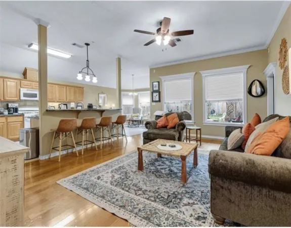 $2,200 | 3818 Dresden Lane, College Station, TX 77845
