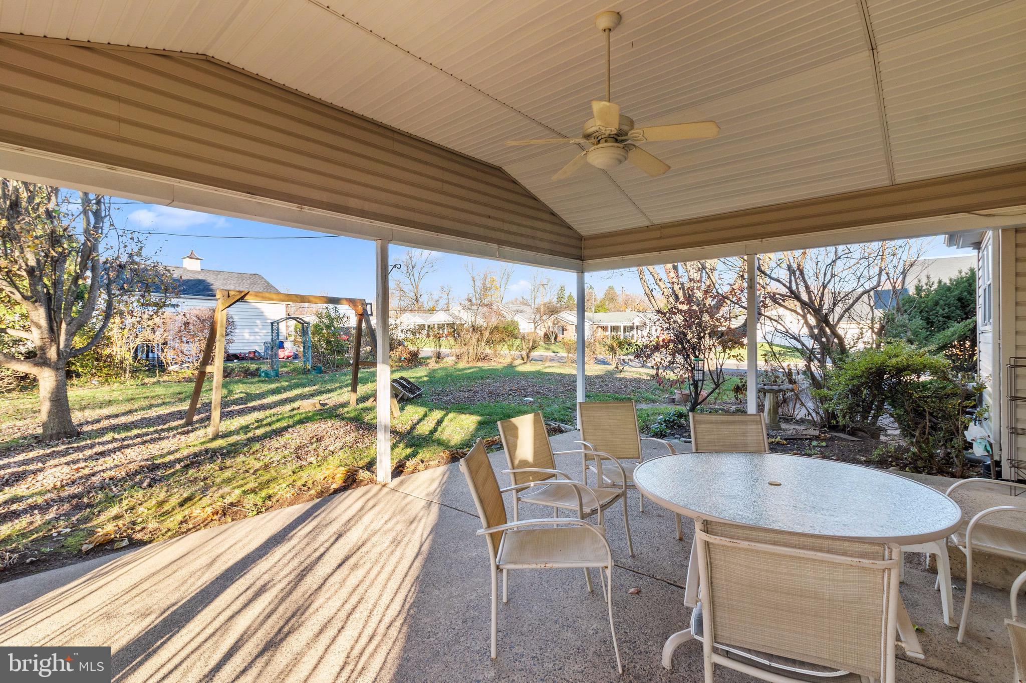 159 Canterbury Road Fairless Hills, PA 19030 - Photo 3 of 30 Gallery Image 3
