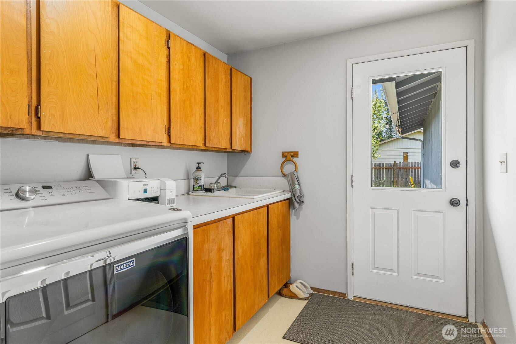 8620 Bender Road Lynden, WA 98264 - Photo 16 of 40