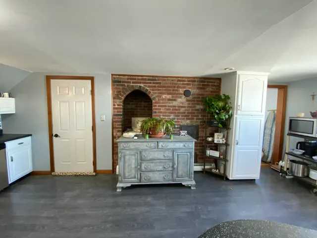 $275,000 | 2382 Exeter Road, Exeter, ME 04435